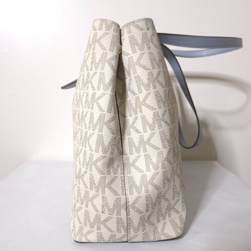 Michael Kors Signature MK Logo Tote Cream/Light Blue Leather Shoulder Bag Walsh - Picture 9 of 13